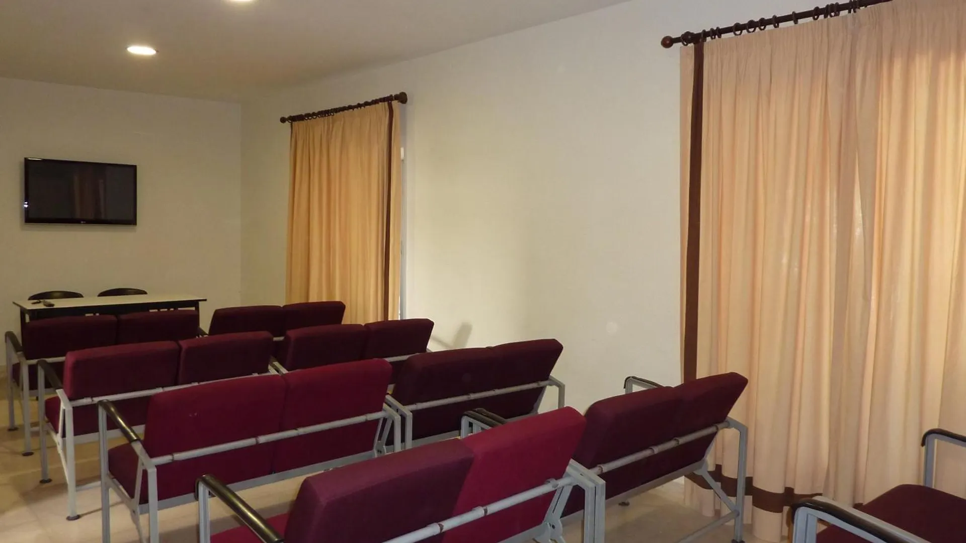 Hostel Albergue Inturjoven Marbella
